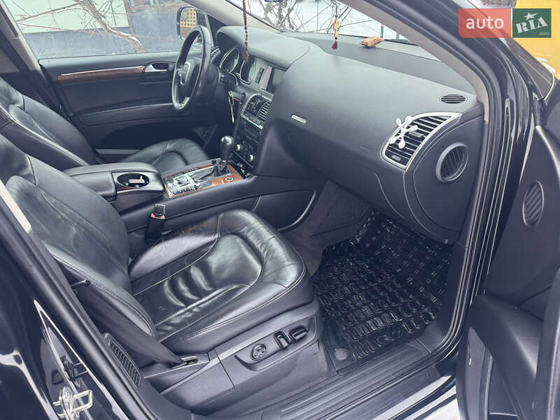 Позашляховик / Кросовер Audi Q7 2007 в Рахові