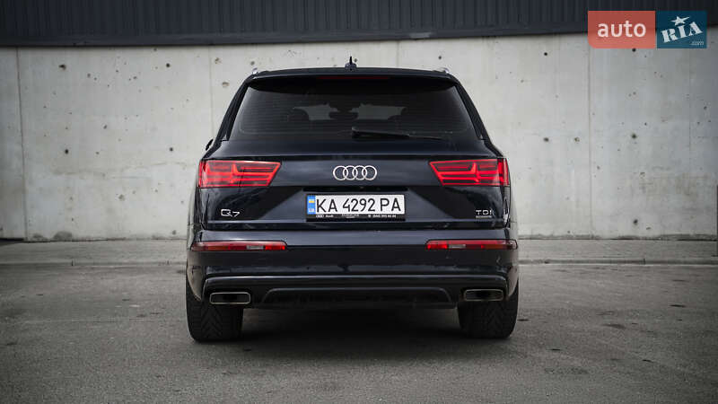 Позашляховик / Кросовер Audi Q7 2017 в Києві фото 9 Позашляховик / Кросовер Audi Q7 2017 в Києві