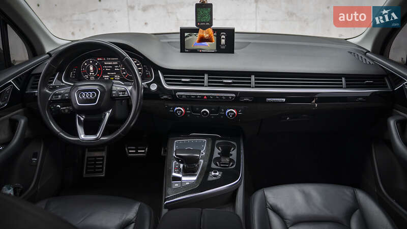 Позашляховик / Кросовер Audi Q7 2017 в Києві фото 17 Позашляховик / Кросовер Audi Q7 2017 в Києві