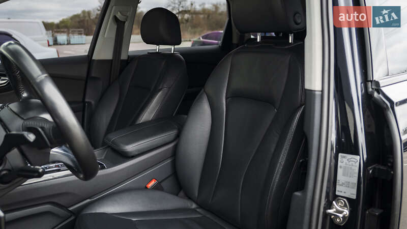 Позашляховик / Кросовер Audi Q7 2017 в Києві фото 32 Позашляховик / Кросовер Audi Q7 2017 в Києві