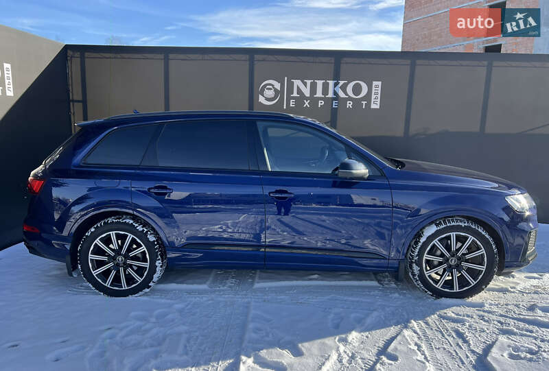Позашляховик / Кросовер Audi Q7 2021 в Львові фото 11 Позашляховик / Кросовер Audi Q7 2021 в Львові