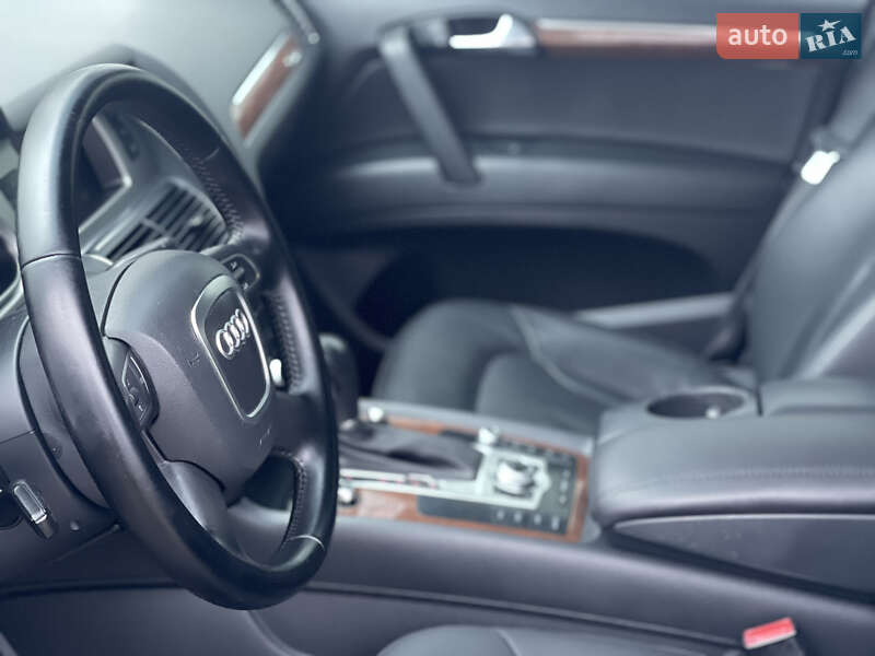 Позашляховик / Кросовер Audi Q7 2010 в Самборі фото 15 Позашляховик / Кросовер Audi Q7 2010 в Самборі