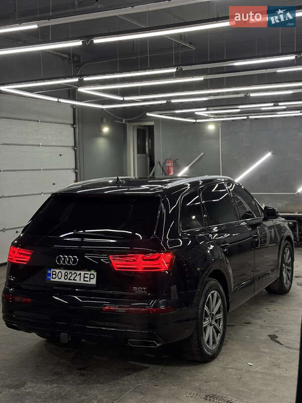 Позашляховик / Кросовер Audi Q7 2018 в Тернополі