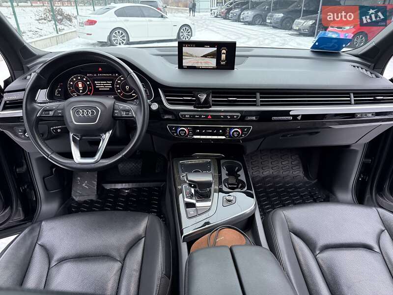 Позашляховик / Кросовер Audi Q7 2018 в Вінниці