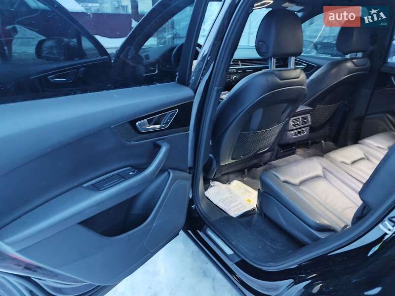 Позашляховик / Кросовер Audi Q7 2017 в Ірпені фото 10 Позашляховик / Кросовер Audi Q7 2017 в Ірпені