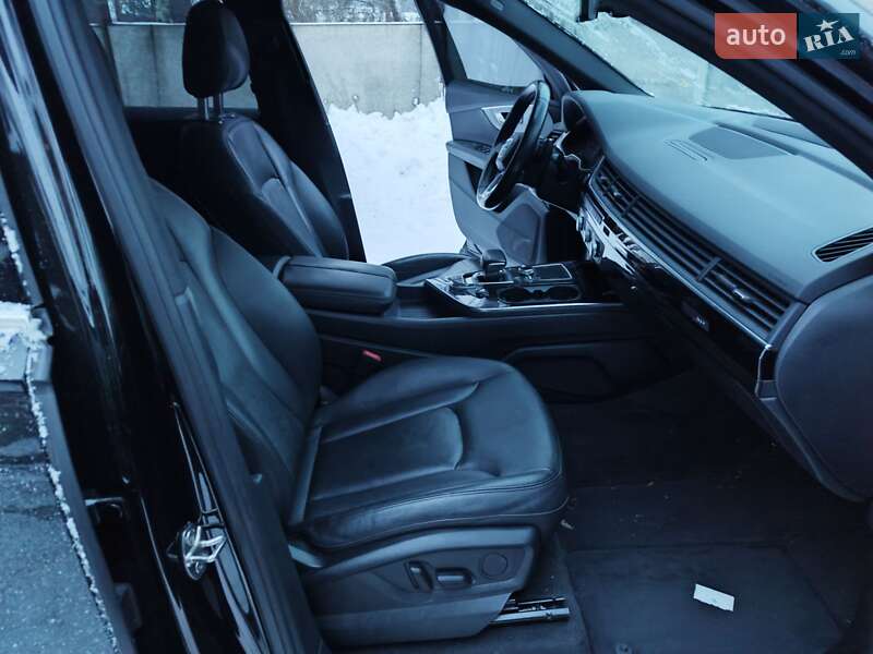 Позашляховик / Кросовер Audi Q7 2017 в Ірпені фото 12 Позашляховик / Кросовер Audi Q7 2017 в Ірпені