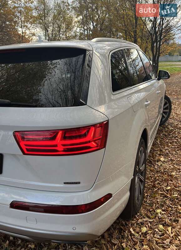 Внедорожник / Кроссовер Audi Q7 2019 в Ивано-Франковске