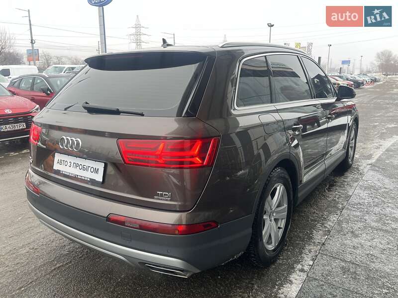 Внедорожник / Кроссовер Audi Q7 2015 в Киеве фото 6 Внедорожник / Кроссовер Audi Q7 2015 в Киеве