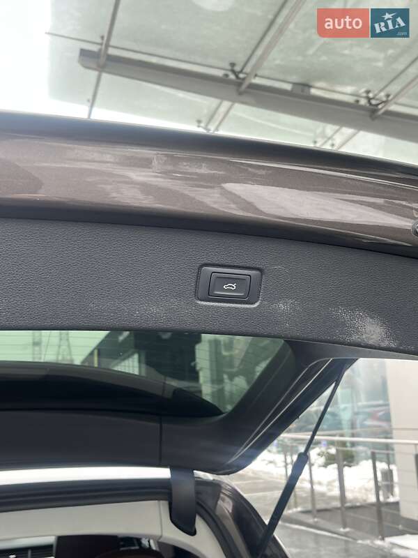 Внедорожник / Кроссовер Audi Q7 2015 в Киеве фото 11 Внедорожник / Кроссовер Audi Q7 2015 в Киеве