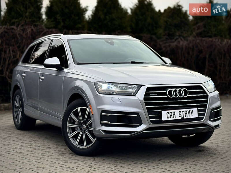 2017 Audi Q7, VIN WA1LAAF70HD010255:plate — фото 1 (autoria)