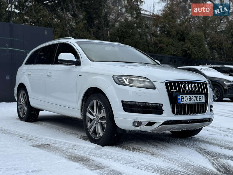 Внедорожник / Кроссовер Audi Q7 2013 в Киеве