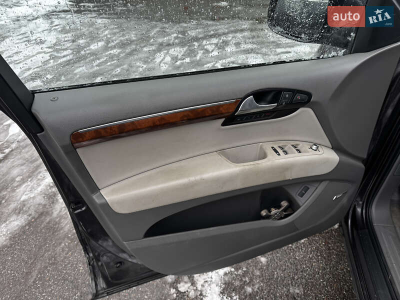 Внедорожник / Кроссовер Audi Q7 2014 в Львове