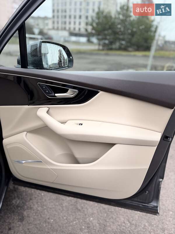 Внедорожник / Кроссовер Audi Q7 2019 в Ковеле
