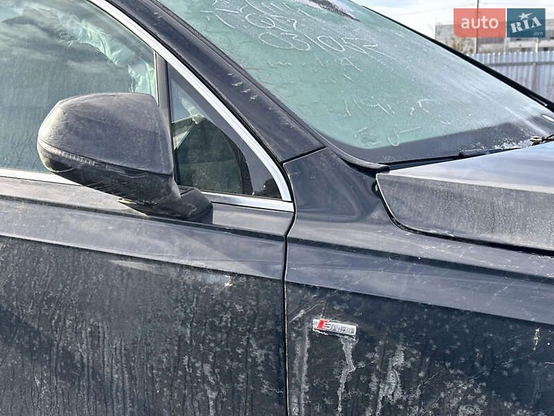 Позашляховик / Кросовер Audi Q7 2021 в Ужгороді