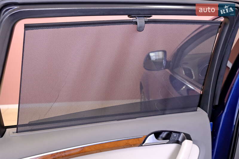 Позашляховик / Кросовер Audi Q7 2015 в Одесі