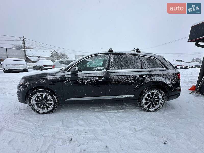 Внедорожник / Кроссовер Audi Q7 2017 в Львове