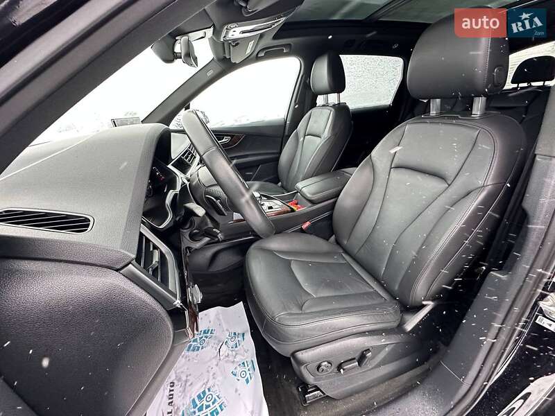 Внедорожник / Кроссовер Audi Q7 2017 в Львове