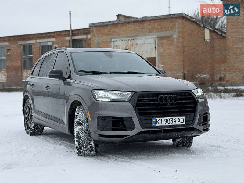 Внедорожник / Кроссовер Audi Q7 2016 в Лубнах фото 14 Внедорожник / Кроссовер Audi Q7 2016 в Лубнах