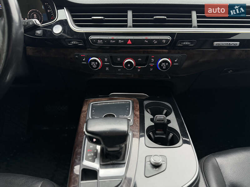 Внедорожник / Кроссовер Audi Q7 2016 в Лубнах фото 25 Внедорожник / Кроссовер Audi Q7 2016 в Лубнах