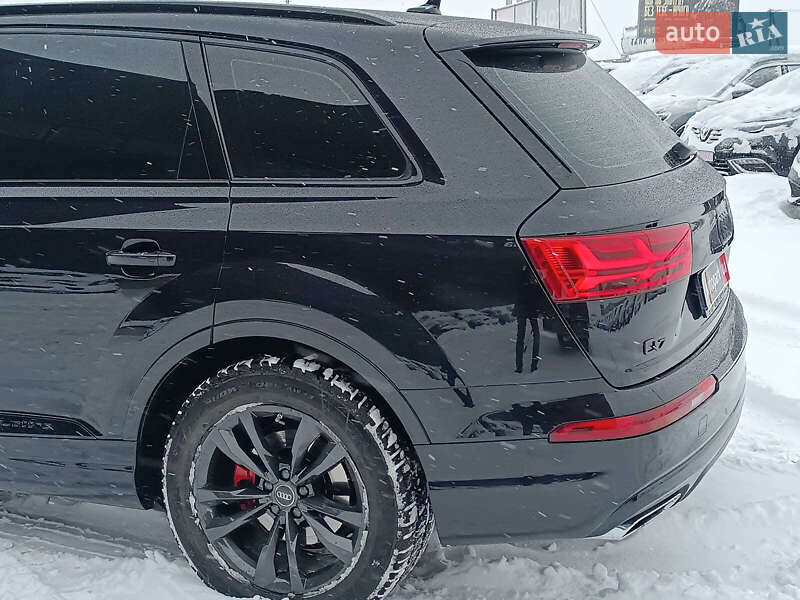 Внедорожник / Кроссовер Audi Q7 2018 в Львове