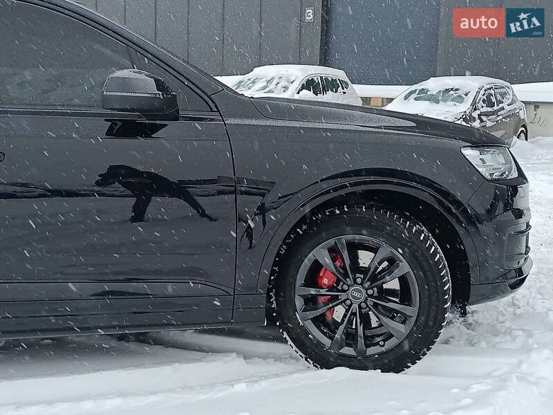 Внедорожник / Кроссовер Audi Q7 2018 в Львове