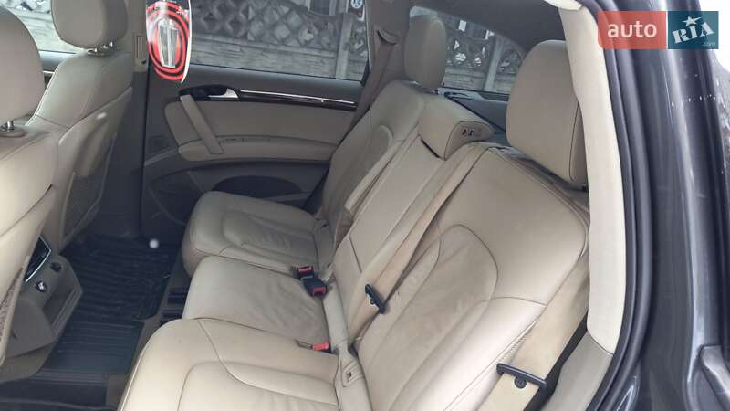 Позашляховик / Кросовер Audi Q7 2012 в Івано-Франківську