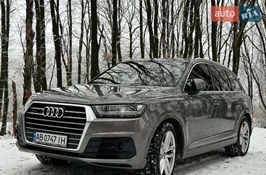 Позашляховик / Кросовер Audi Q7 2017 в Вінниці