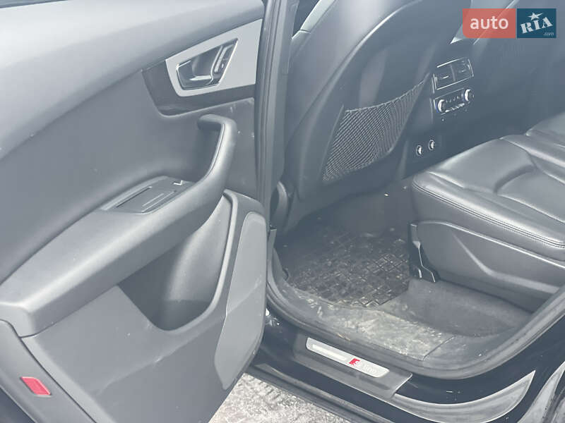 Внедорожник / Кроссовер Audi Q7 2018 в Киеве