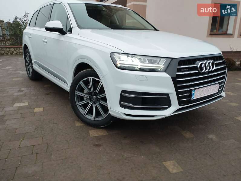 Внедорожник / Кроссовер Audi Q7 2016 в Тернополе
