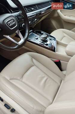 Внедорожник / Кроссовер Audi Q7 2016 в Тернополе