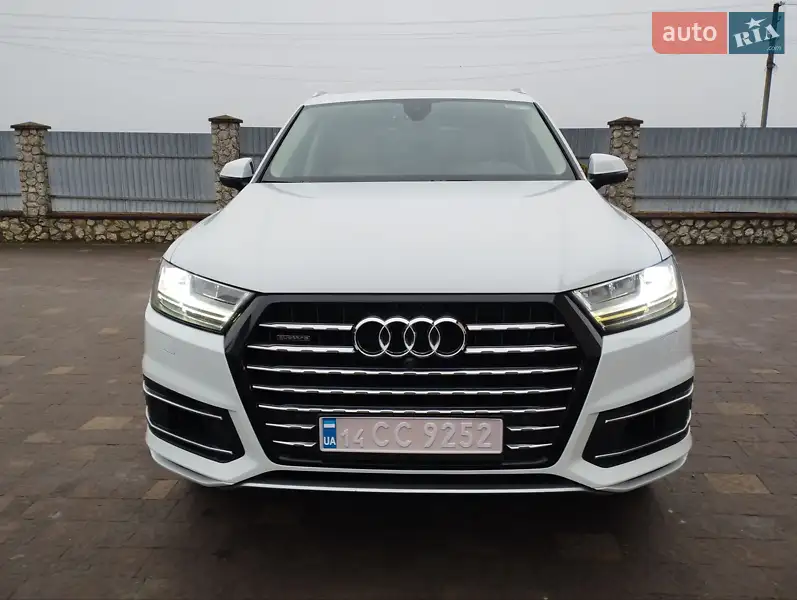 Audi Q7 2016