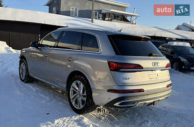 Позашляховик / Кросовер Audi Q7 2020 в Стрию