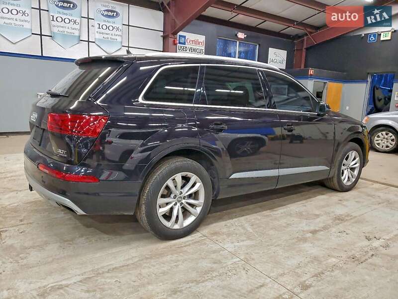 Внедорожник / Кроссовер Audi Q7 2018 в Днепре