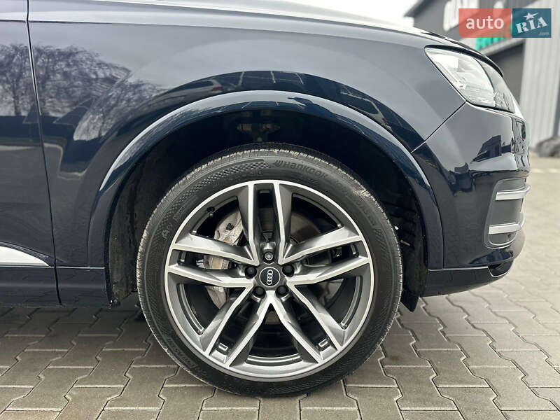 Внедорожник / Кроссовер Audi Q7 2017 в Ковеле