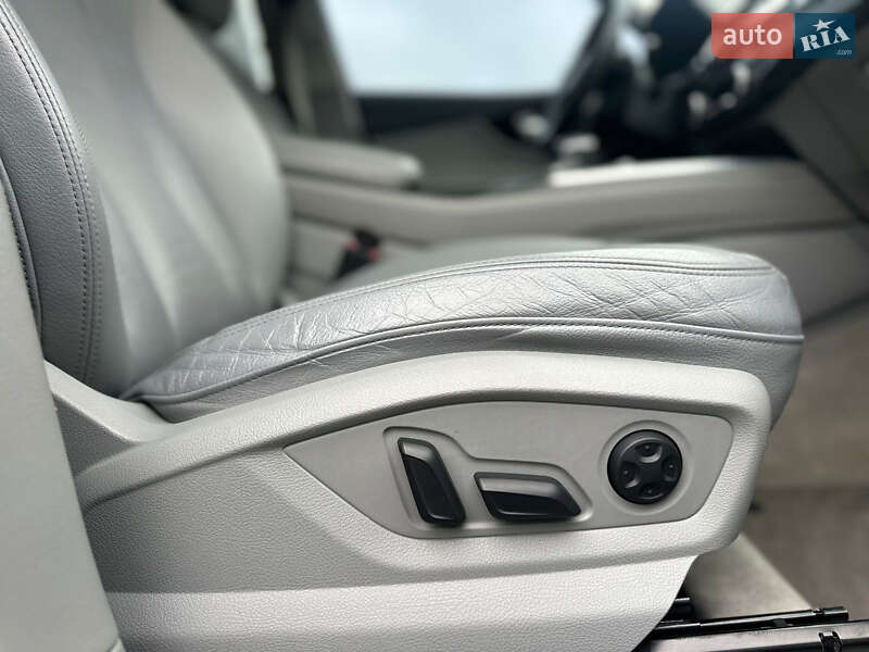 Внедорожник / Кроссовер Audi Q7 2017 в Ковеле