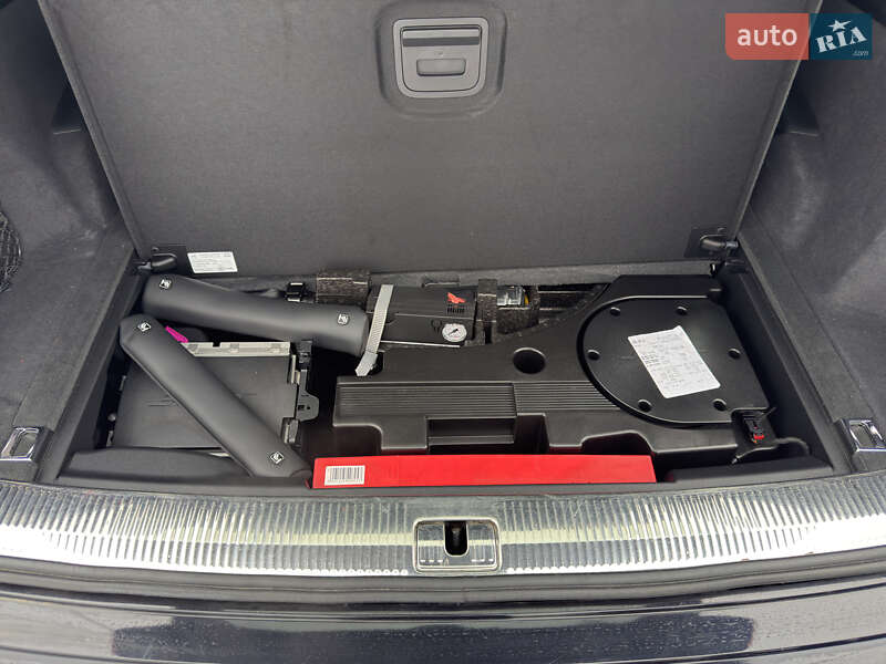 Внедорожник / Кроссовер Audi Q7 2018 в Луцке