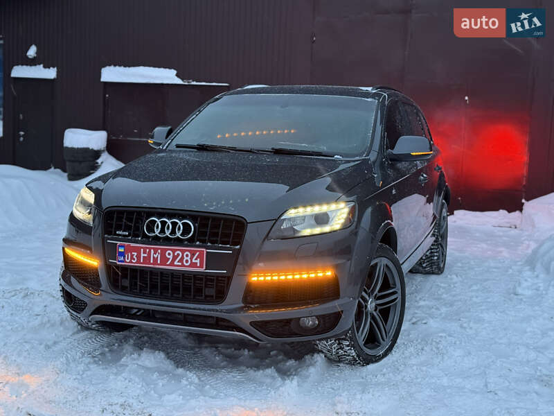 Внедорожник / Кроссовер Audi Q7 2013 в Дубно