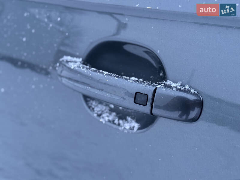 Внедорожник / Кроссовер Audi Q7 2013 в Дубно