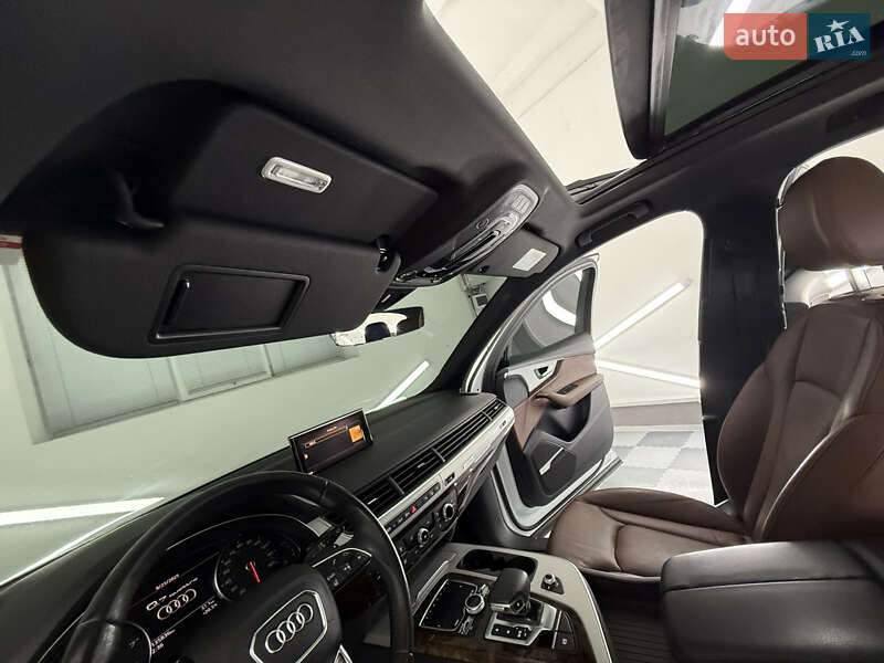 Внедорожник / Кроссовер Audi Q7 2018 в Трускавце