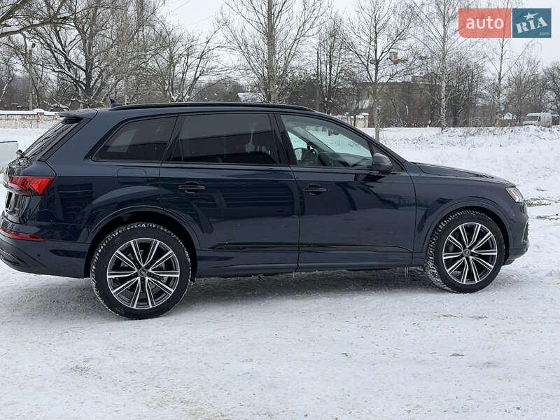 Внедорожник / Кроссовер Audi Q7 2023 в Дрогобыче