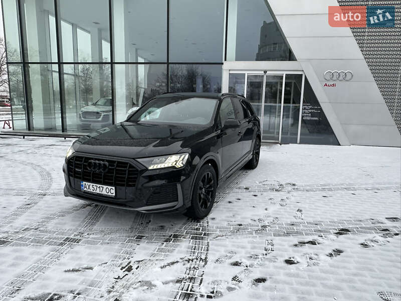 Внедорожник / Кроссовер Audi Q7 2023 в Харькове