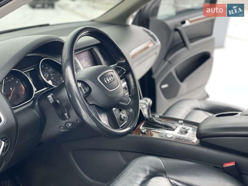 Внедорожник / Кроссовер Audi Q7 2015 в Харькове