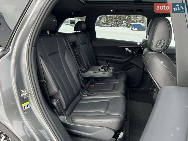 Внедорожник / Кроссовер Audi Q7 2017 в Ковеле