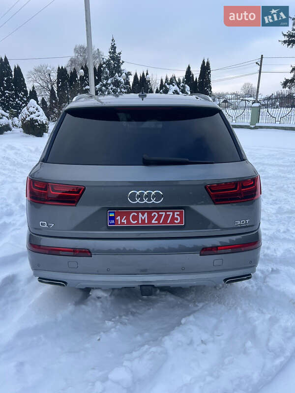 Внедорожник / Кроссовер Audi Q7 2017 в Львове