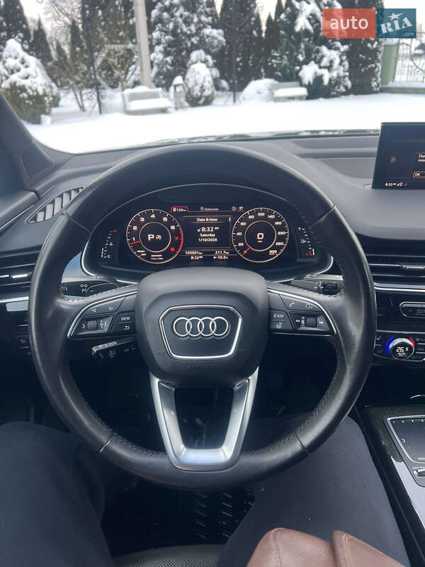 Внедорожник / Кроссовер Audi Q7 2017 в Львове