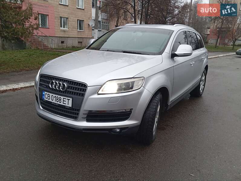 Внедорожник / Кроссовер Audi Q7 2007 в Соснице