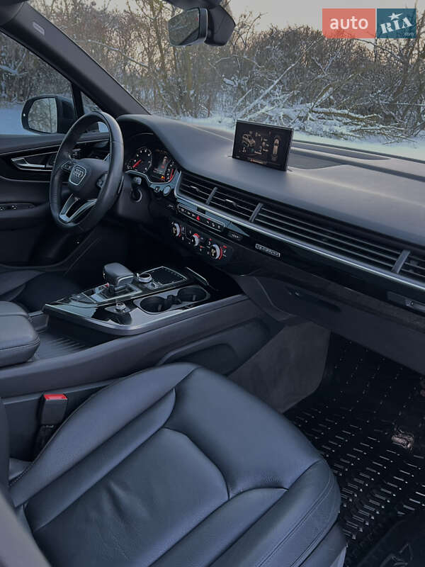 Внедорожник / Кроссовер Audi Q7 2018 в Киеве фото 15 Внедорожник / Кроссовер Audi Q7 2018 в Киеве