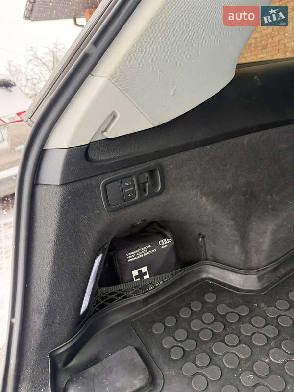 Внедорожник / Кроссовер Audi Q7 2017 в Павлограде