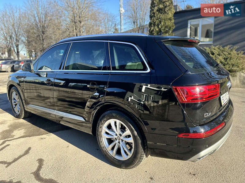 Внедорожник / Кроссовер Audi Q7 2017 в Тернополе
