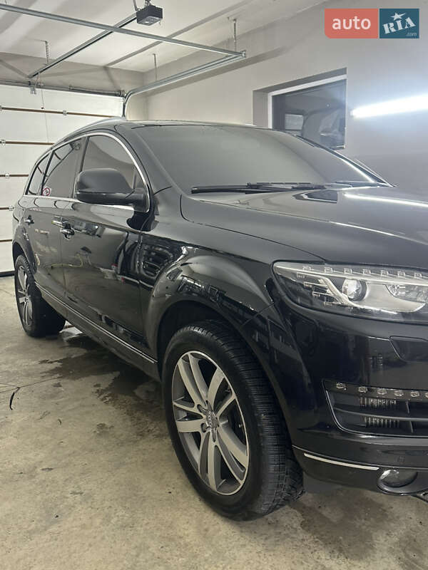 Внедорожник / Кроссовер Audi Q7 2015 в Львове